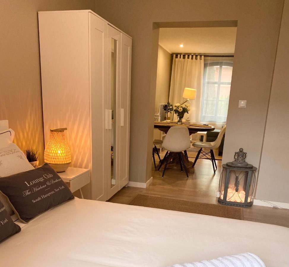 Lounge Club Apartment Гданьск Экстерьер фото